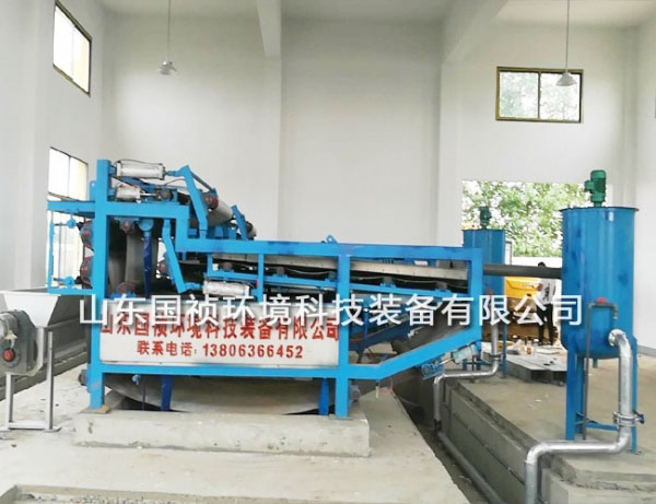 带式污泥压滤机是怎样处理污泥的